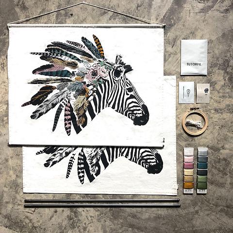 Embroidery Crazy Animal Kit / Zebra